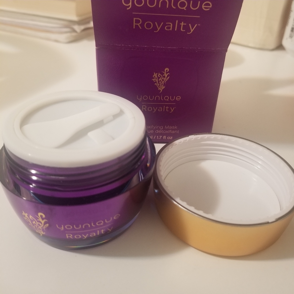 Younique Royalty Skincare Detox Mask. Charcoal infused.  Brand new in box. 50 ml
